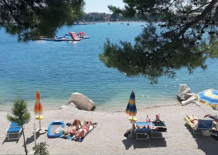 Lägenhet Kinderfreundliches Mit Garten By Interhome