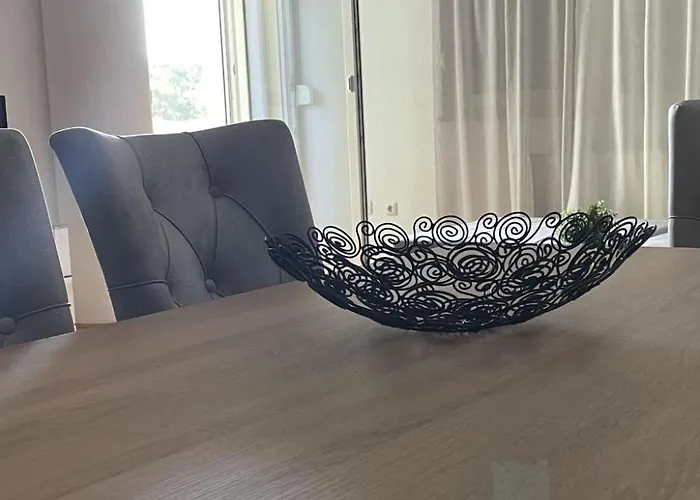 Kinderfreundliches Mit Garten By Interhome 스플리트